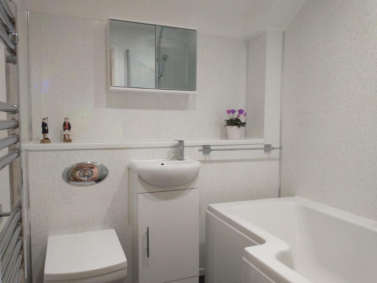 Vila Chipad Duo - Comfy House With Parking And Garden Chichester Exteriér fotografie