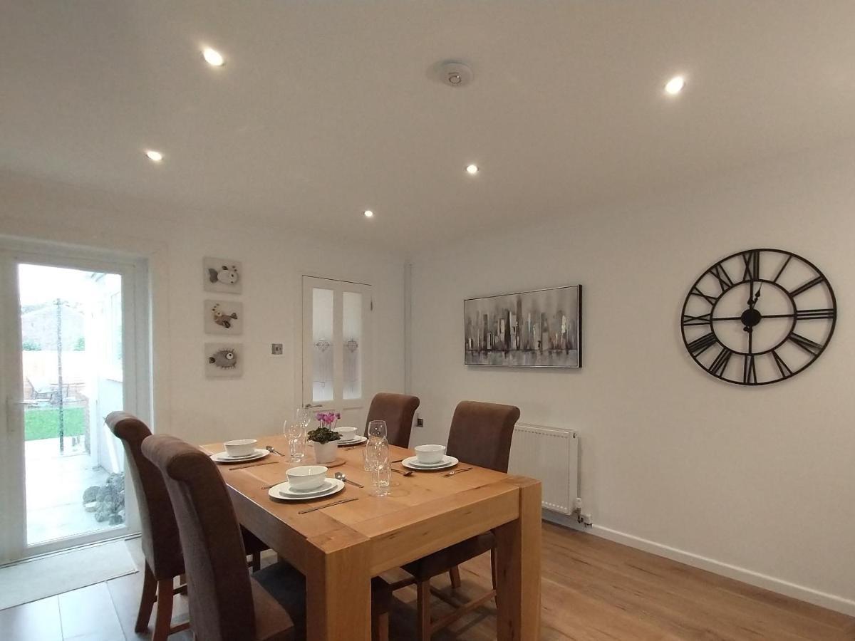 Vila Chipad Duo - Comfy House With Parking And Garden Chichester Exteriér fotografie