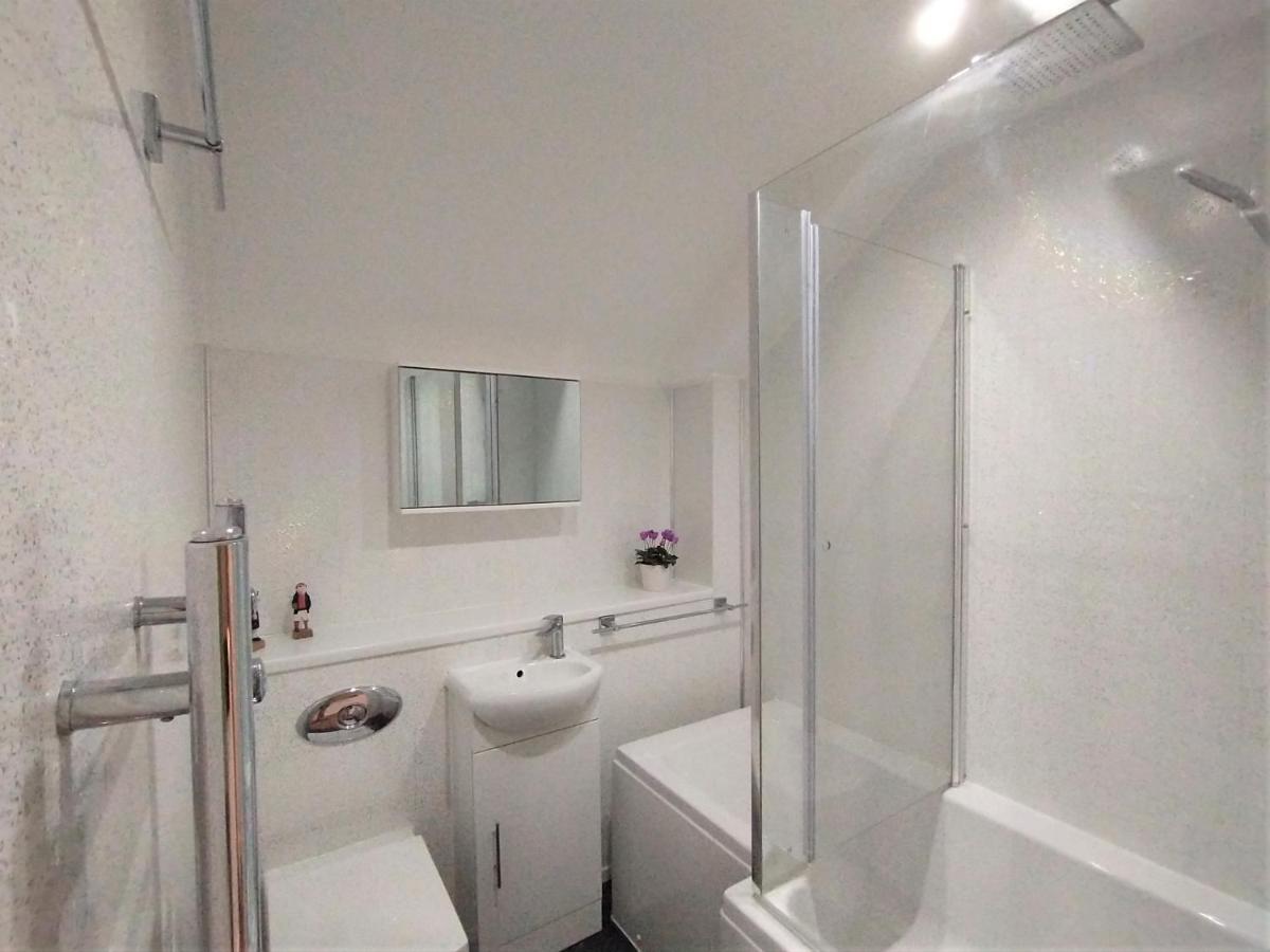 Vila Chipad Duo - Comfy House With Parking And Garden Chichester Exteriér fotografie